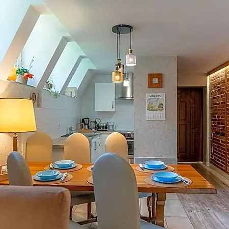 Hotel Za Zakretem Duninowo